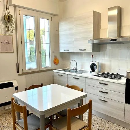 Marina Dream 200 Meters From The Sea