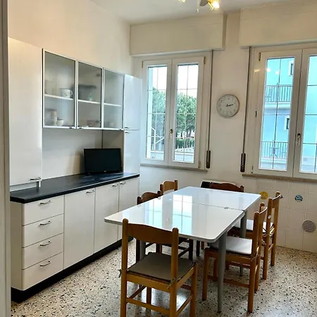 Marina Dream 200 Meters From The Sea Apartment