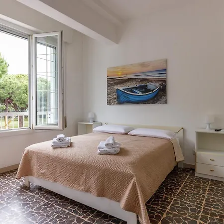 Marina Dream 200 Meters From The Sea *