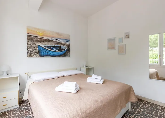 Marina Dream 200 Meters From The Sea